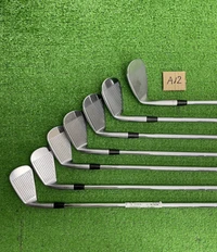 Thumbnail button to switch to the image \