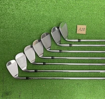 Thumbnail button to switch to the image \